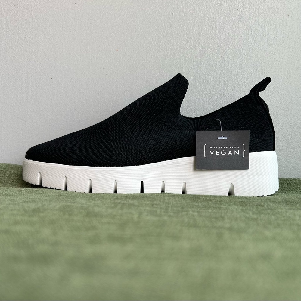 BERNIE MEV ⭐️NEW⭐️ knit slip-on sneaker in black and